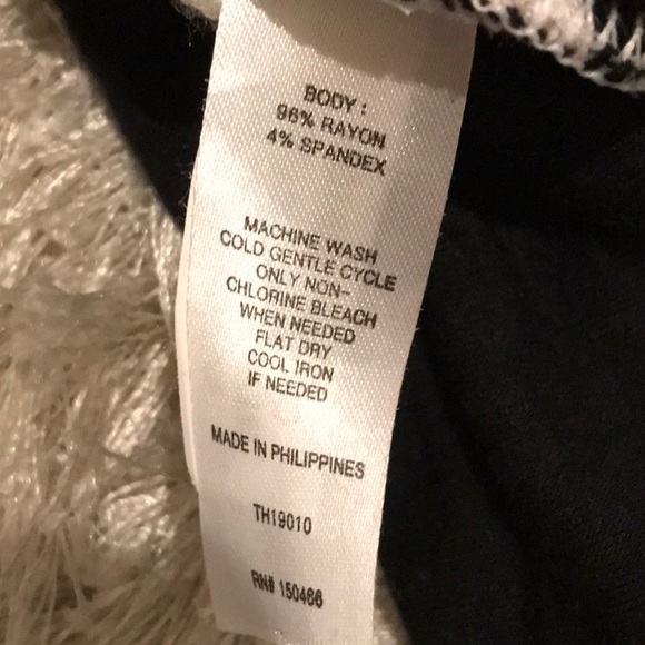 Market & Spruce striped sweater; size Small - Picture 4 of 4